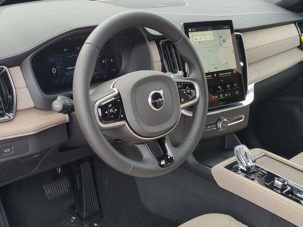 Thumbnail: 2026 Volvo XC90 - 2