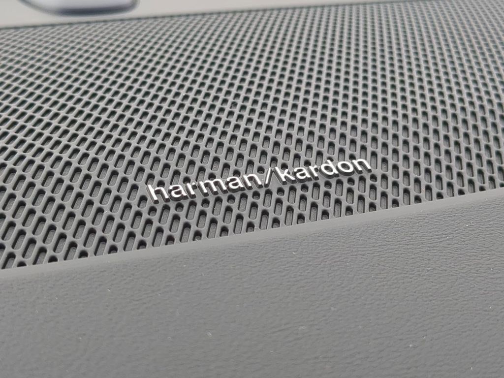 Thumbnail: 2026 Volvo XC90 - 17