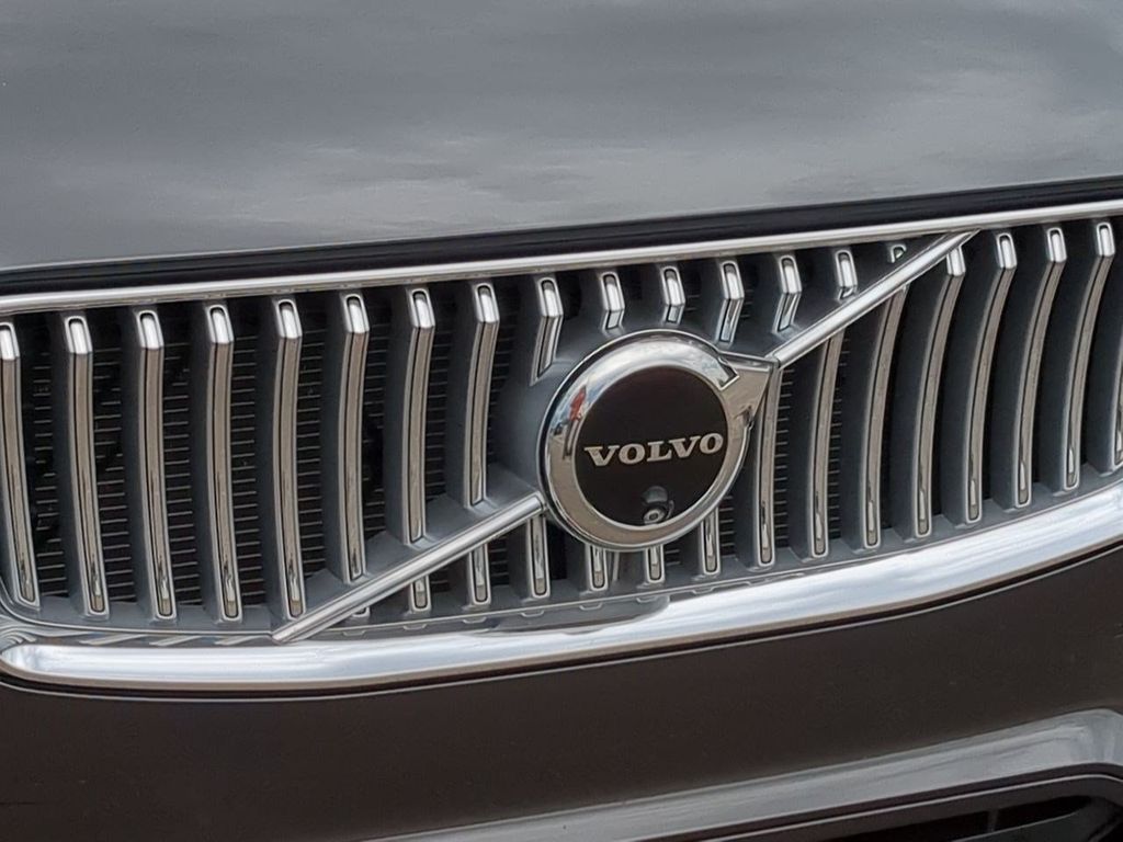 Thumbnail: 2024 Volvo XC90 - 23