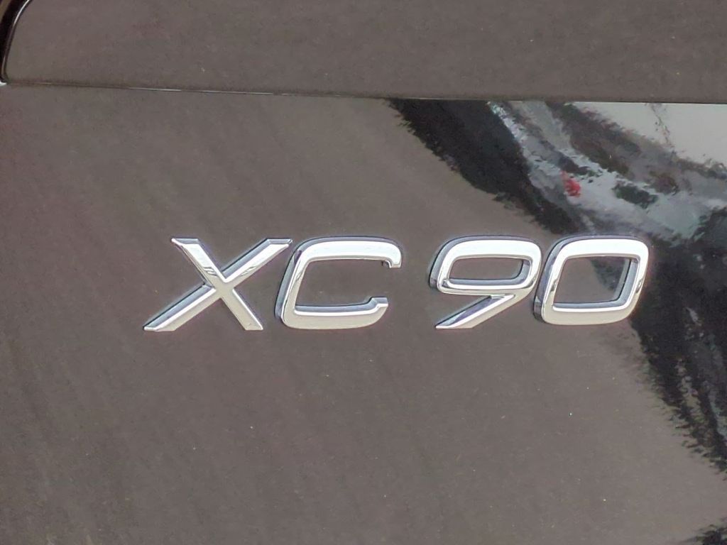 Thumbnail: 2026 Volvo XC90 - 22