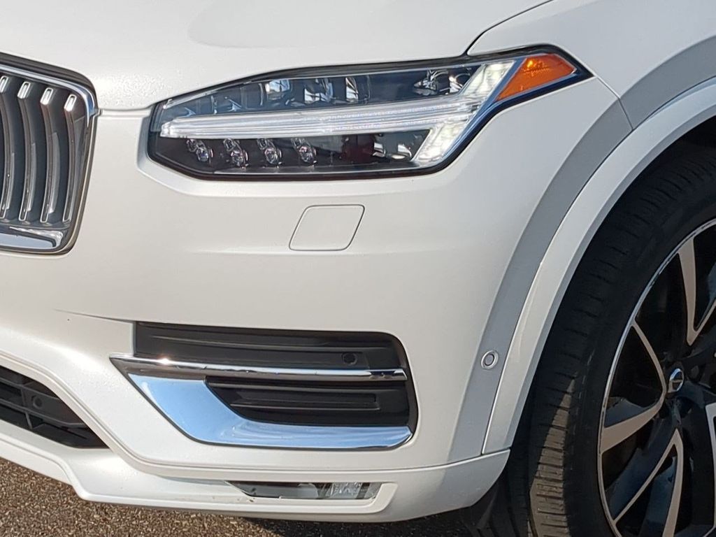 Thumbnail: 2024 Volvo XC90 - 23