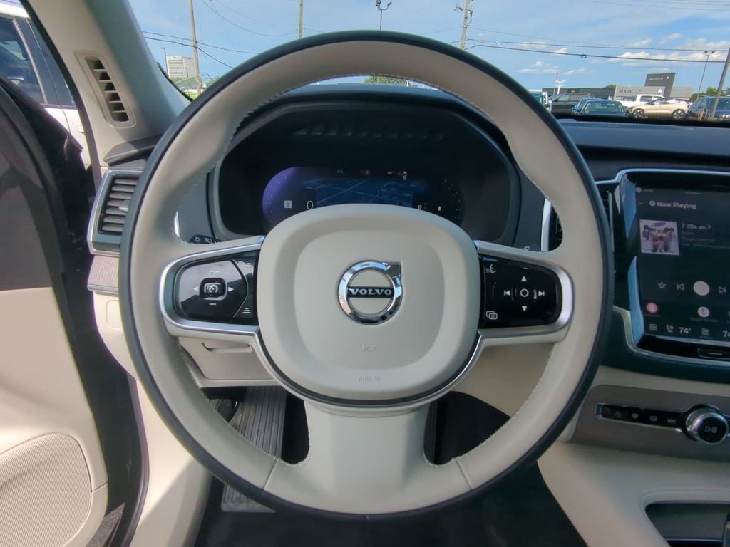 Thumbnail: 2024 Volvo XC90 - 13