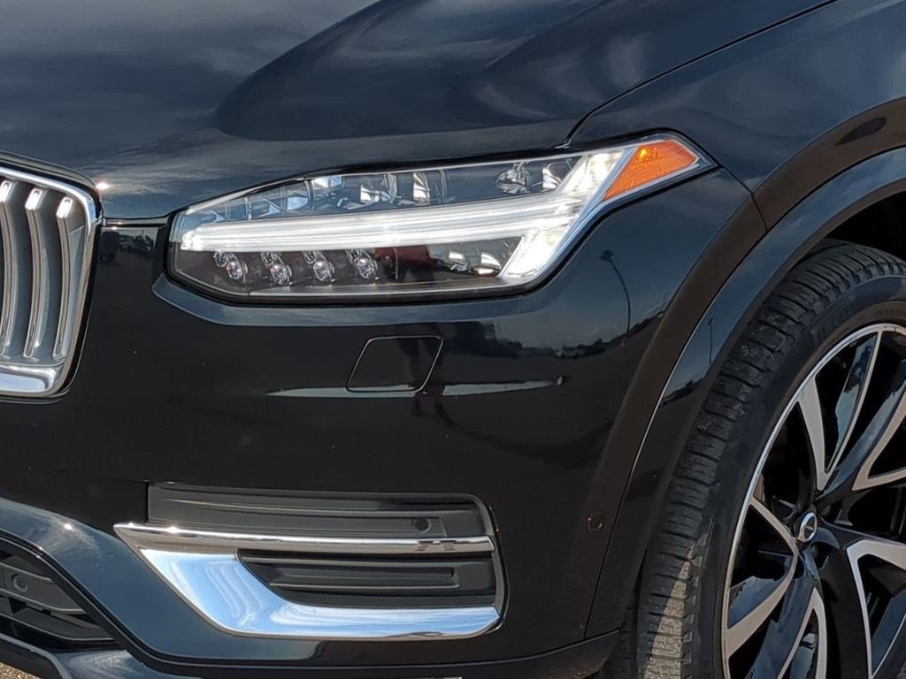 Thumbnail: 2024 Volvo XC90 - 22