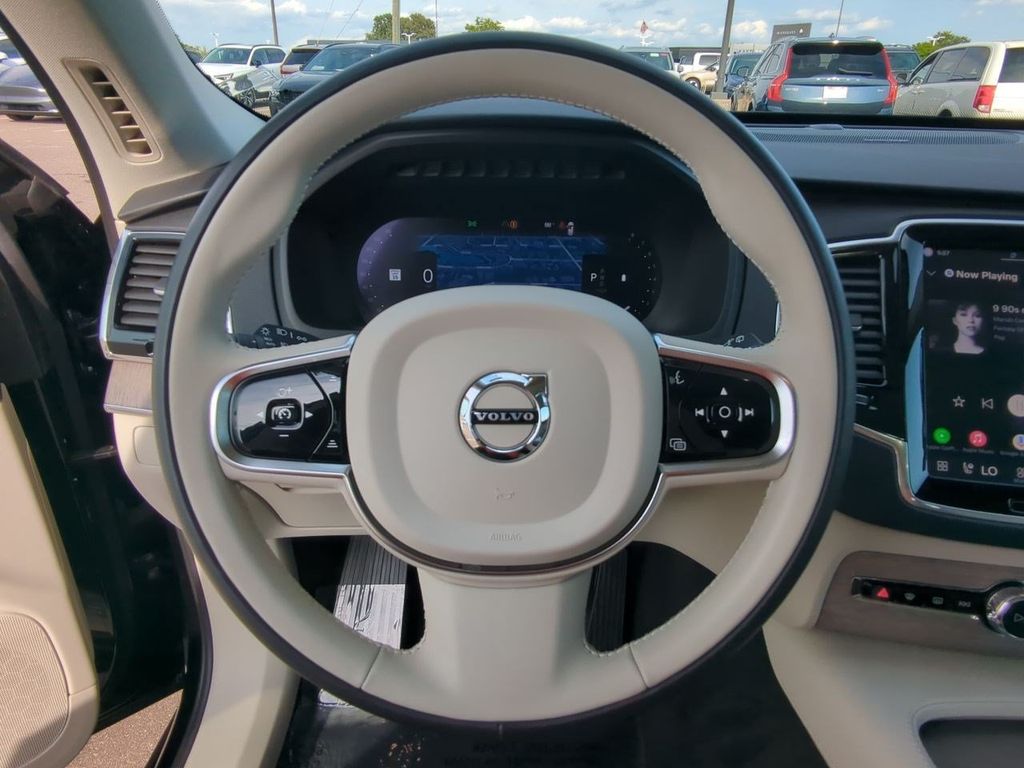 Thumbnail: 2024 Volvo XC90 - 13