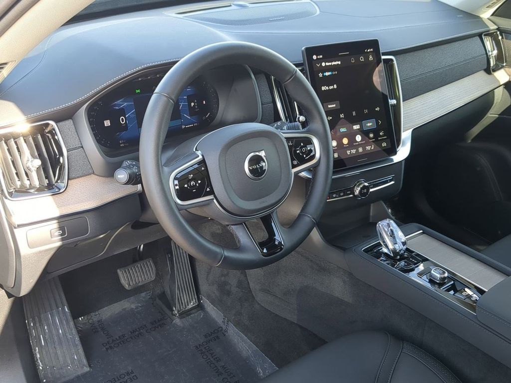 Thumbnail: 2026 Volvo XC90 - 2