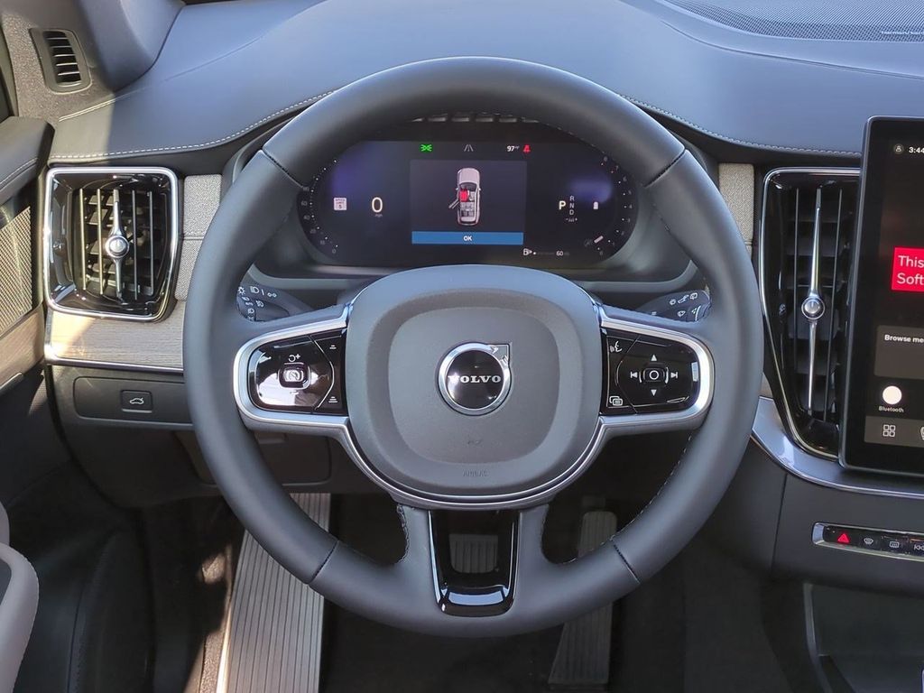 Thumbnail: 2026 Volvo XC90 - 13