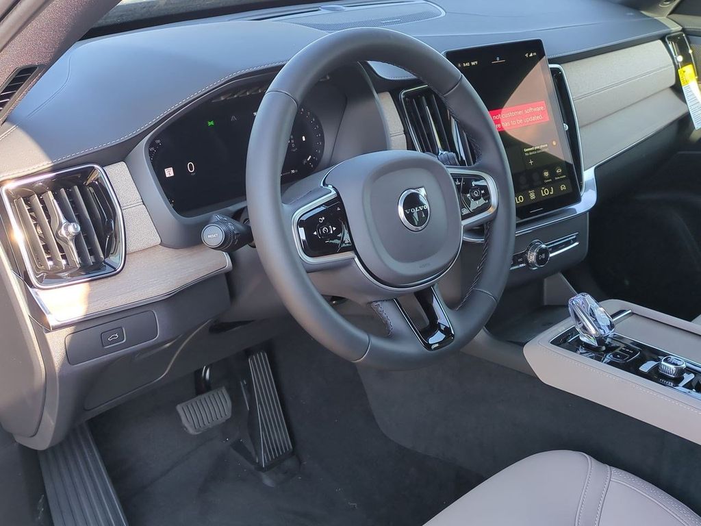Thumbnail: 2026 Volvo XC90 - 2