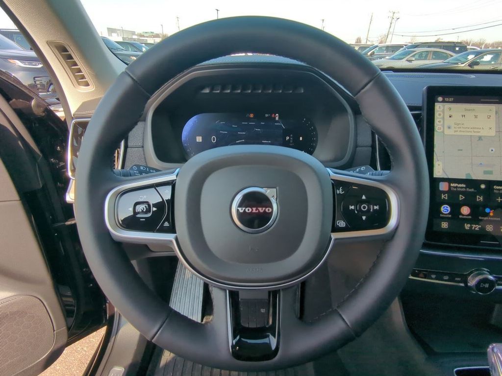 Thumbnail: 2026 Volvo XC90 - 13