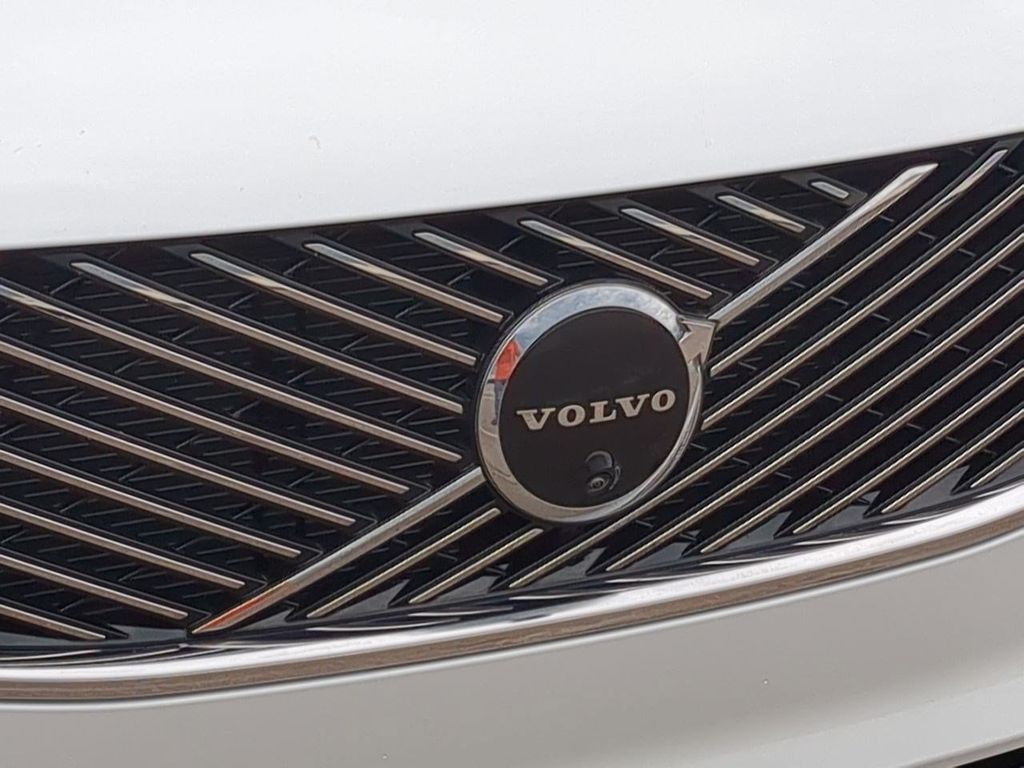 Thumbnail: 2026 Volvo XC90 - 7