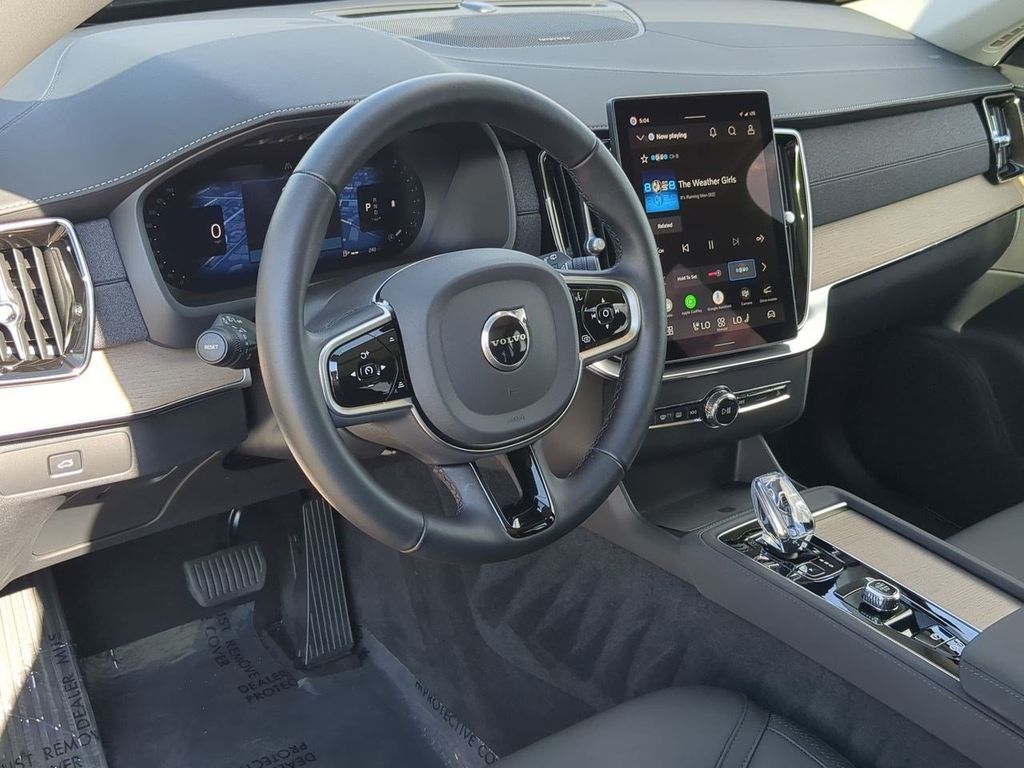 Thumbnail: 2026 Volvo XC90 - 2