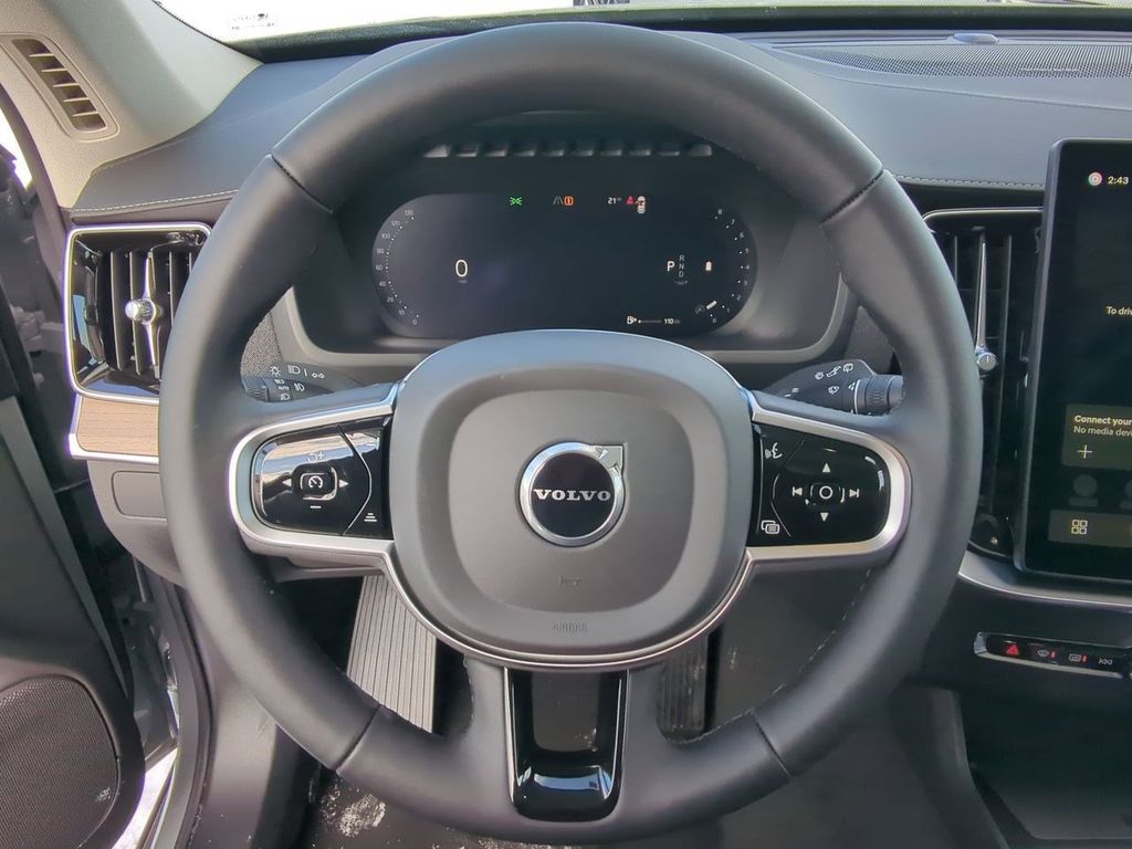 Thumbnail: 2026 Volvo XC90 - 13
