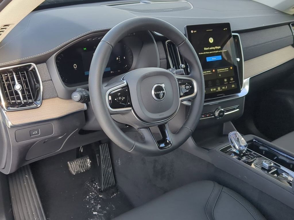 Thumbnail: 2026 Volvo XC90 - 2