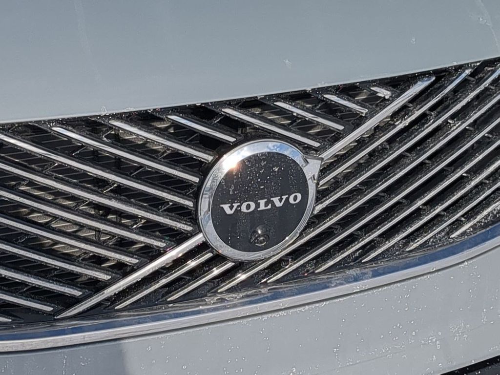 Thumbnail: 2026 Volvo XC90 - 7