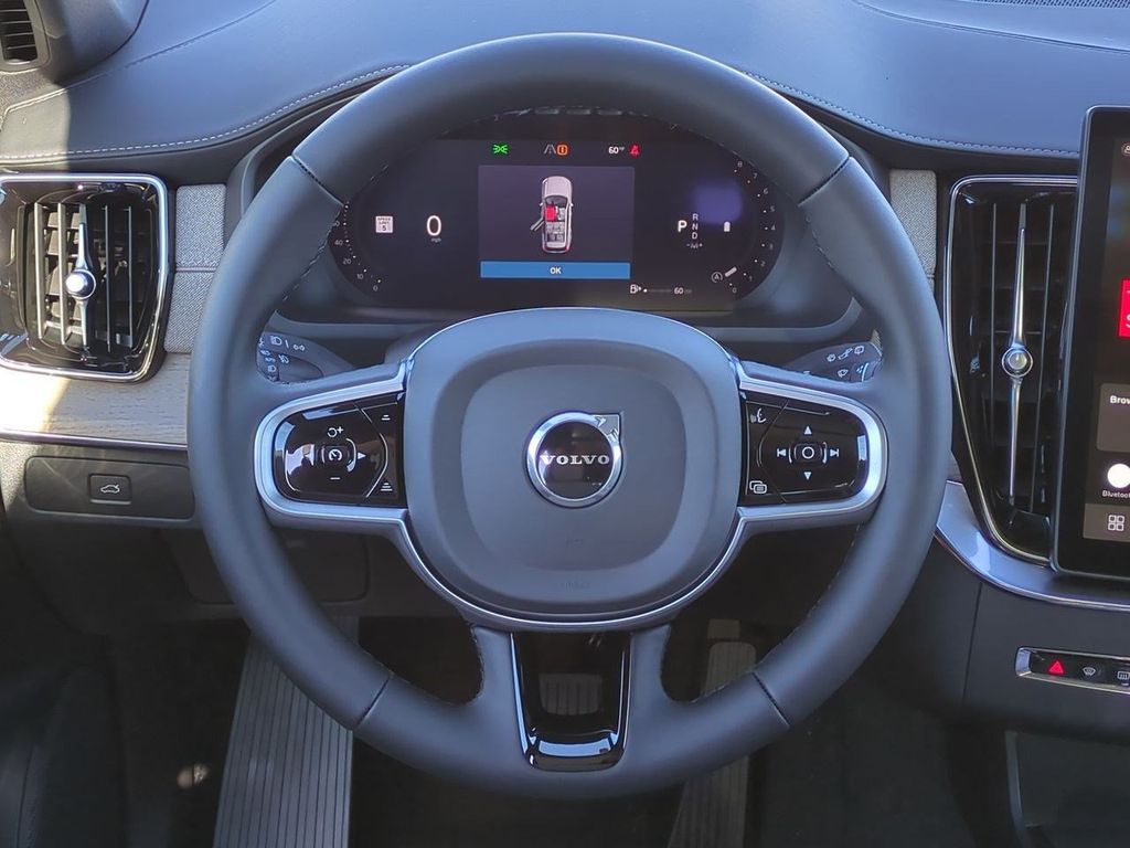 Thumbnail: 2026 Volvo XC90 - 13