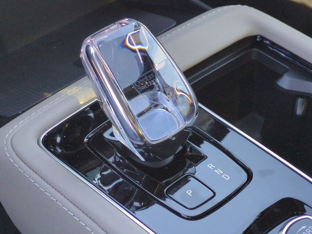 Thumbnail: 2026 Volvo XC90 - 15