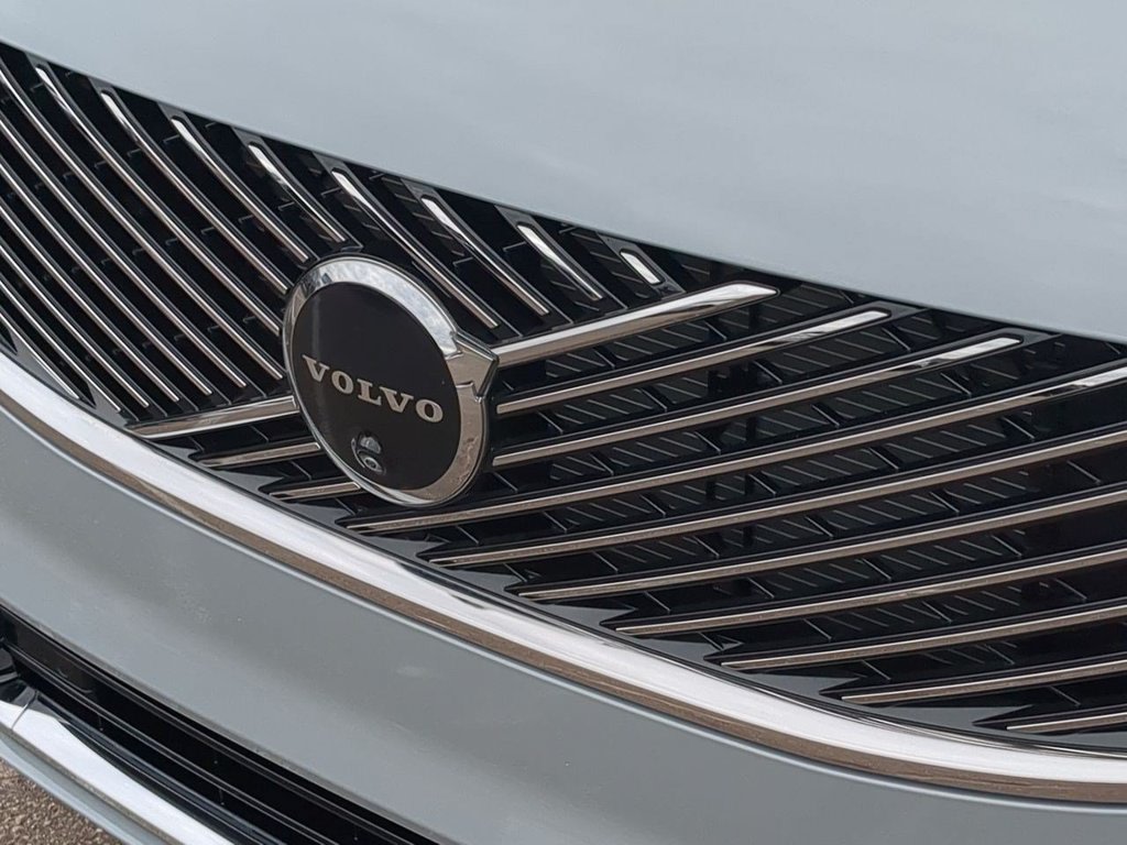 Thumbnail: 2026 Volvo XC90 - 7