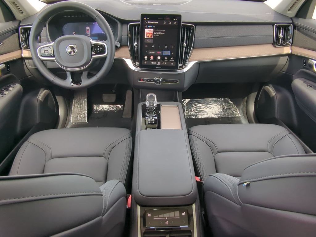 Thumbnail: 2026 Volvo XC90 - 9
