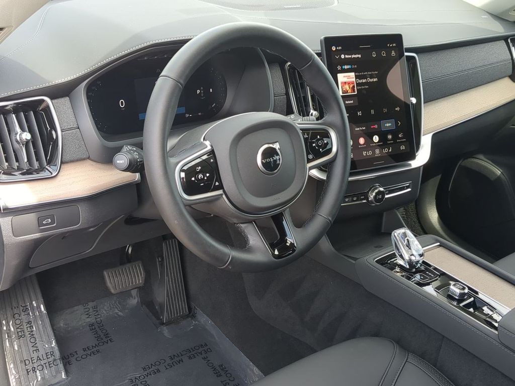 Thumbnail: 2026 Volvo XC90 - 2
