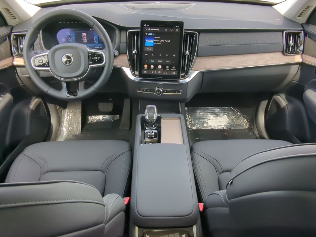 Thumbnail: 2026 Volvo XC90 - 9