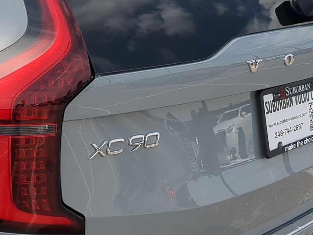 Thumbnail: 2026 Volvo XC90 - 23