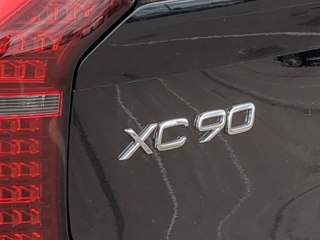 Thumbnail: 2026 Volvo XC90 - 23