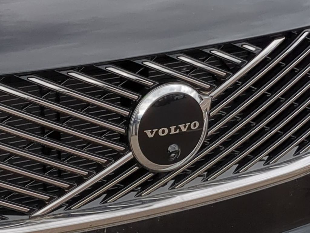 Thumbnail: 2026 Volvo XC90 - 7