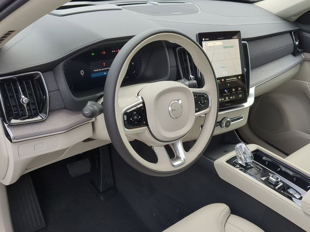 Thumbnail: 2026 Volvo XC90 - 2