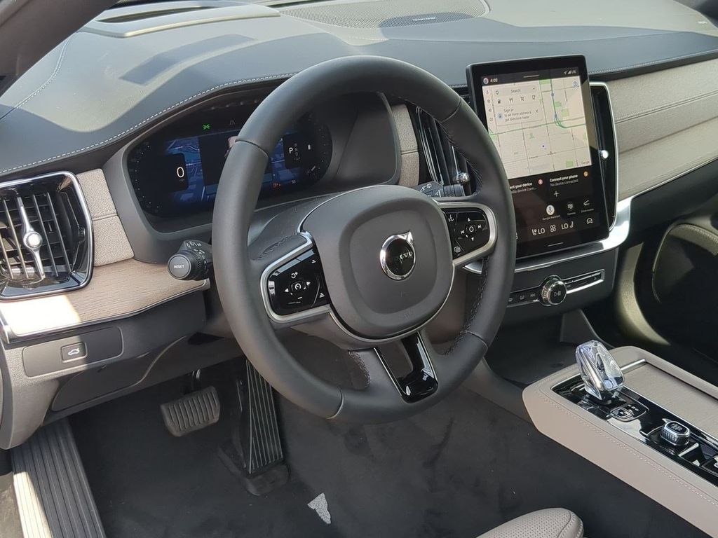 Thumbnail: 2026 Volvo XC90 - 2