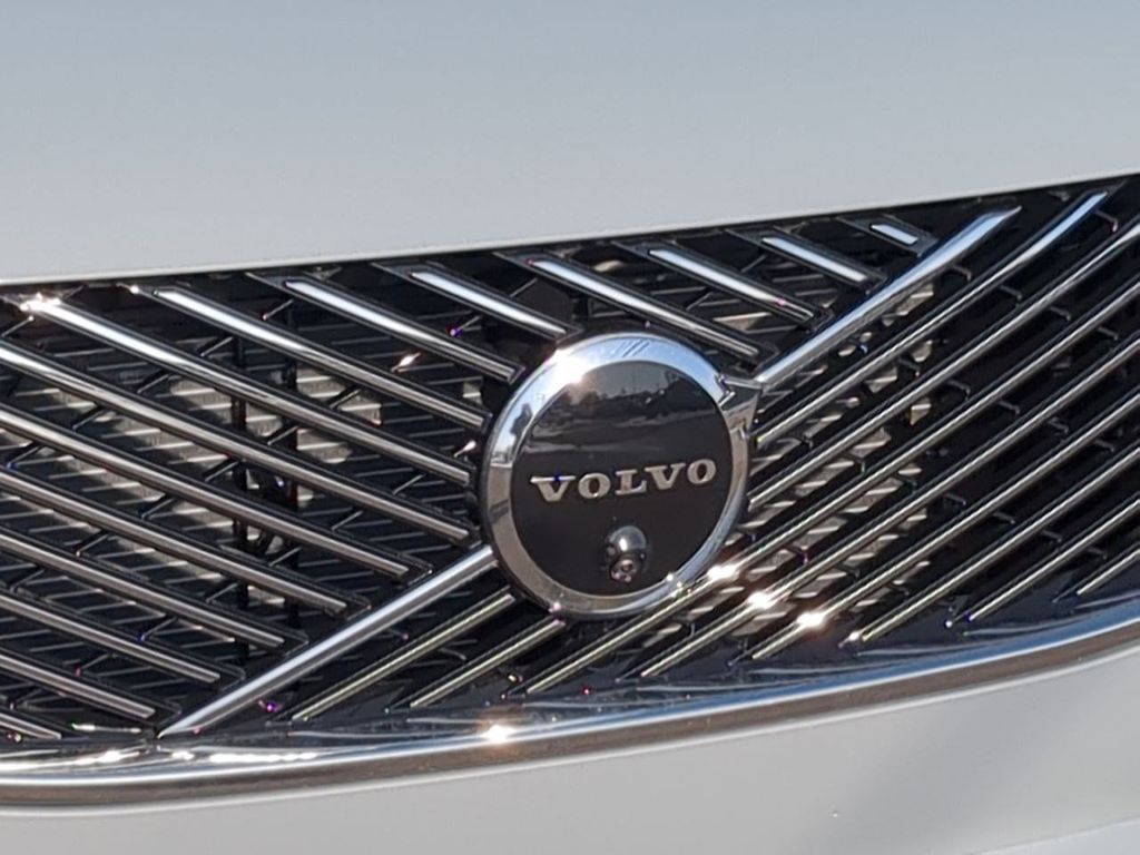 Thumbnail: 2026 Volvo XC90 - 7