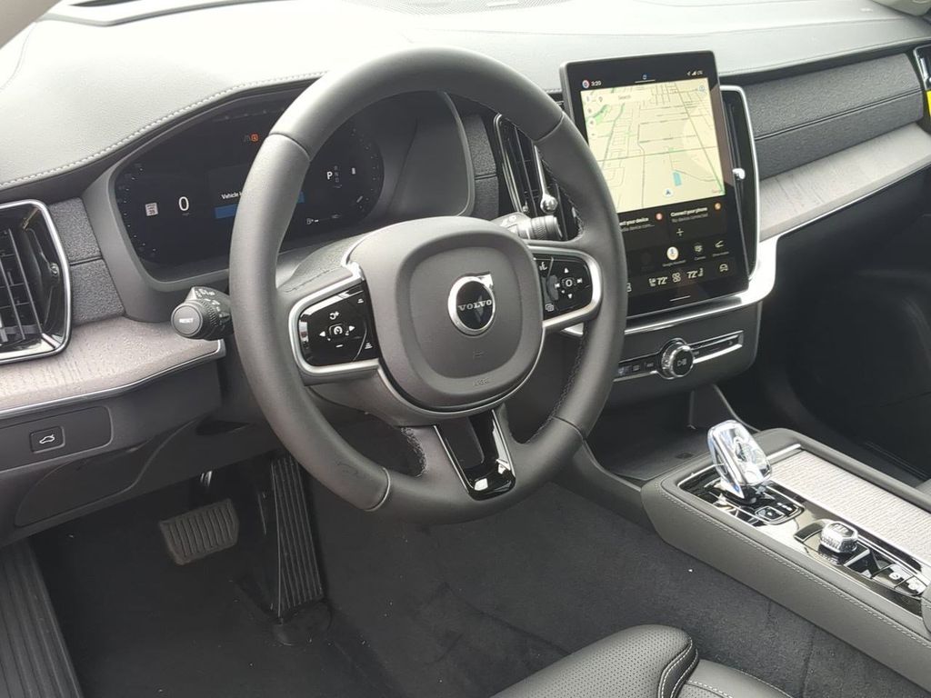 Thumbnail: 2026 Volvo XC90 - 2
