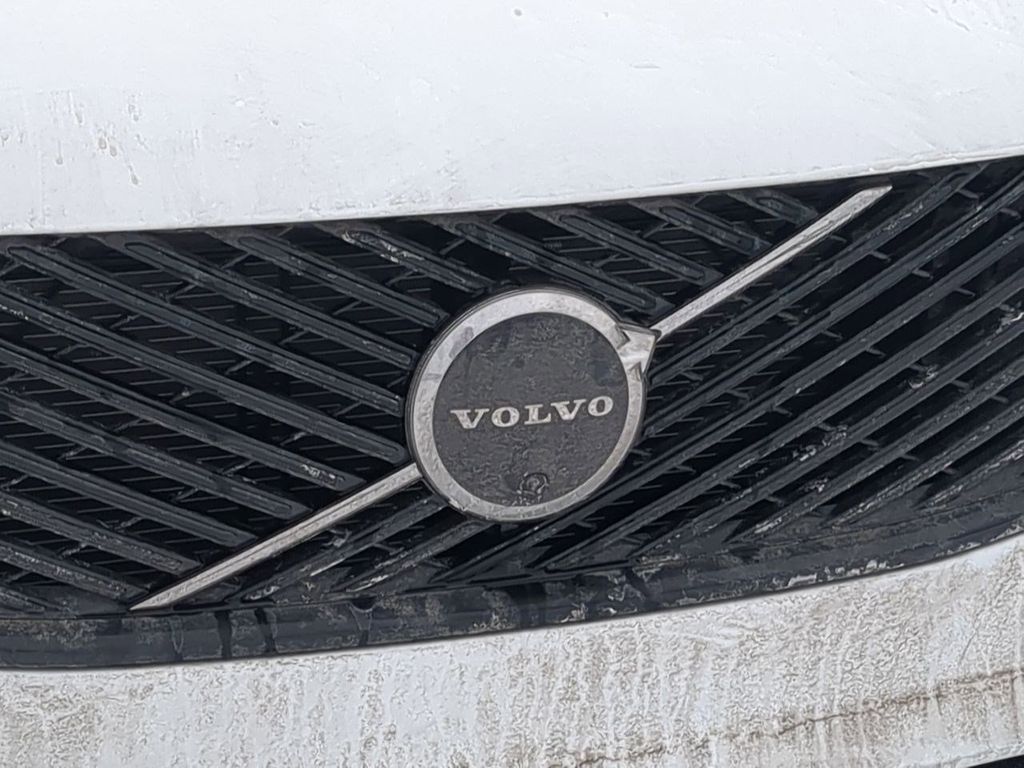 Thumbnail: 2026 Volvo XC90 - 7