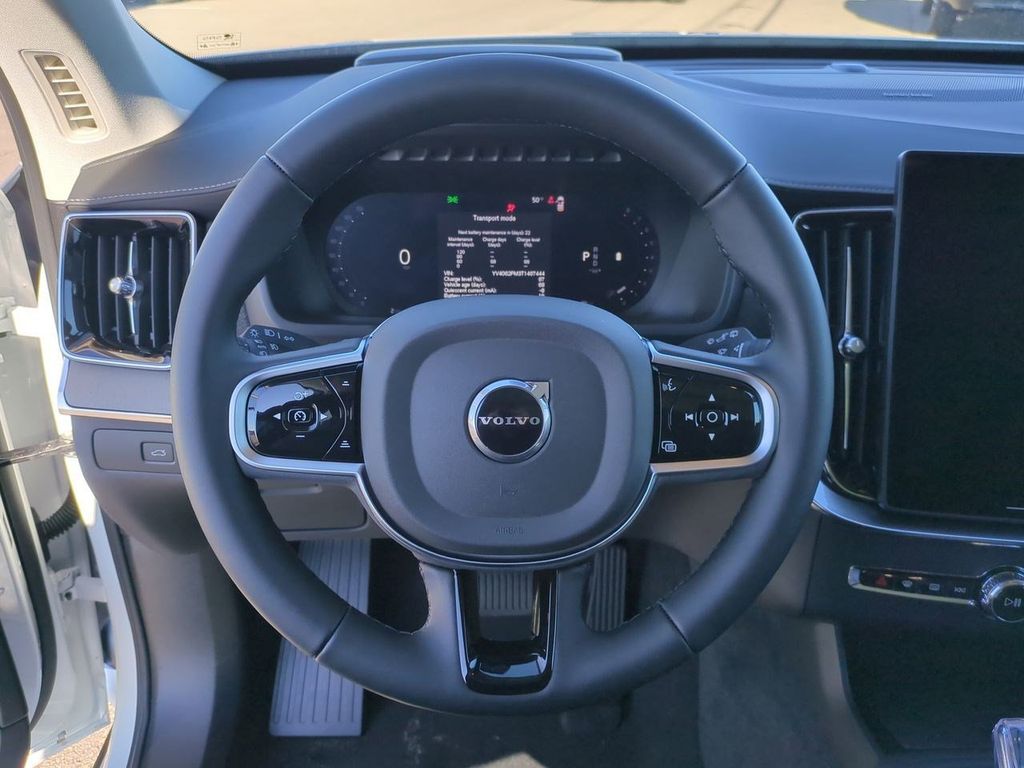 Thumbnail: 2026 Volvo XC90 - 9