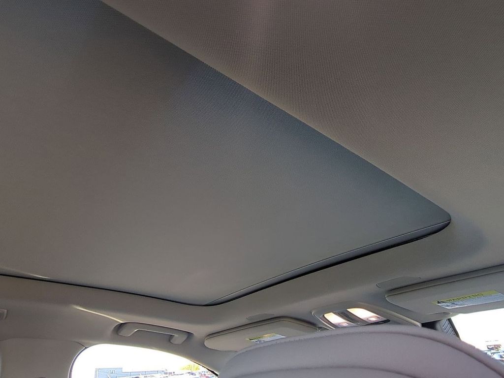 Thumbnail: 2026 Volvo XC90 - 26
