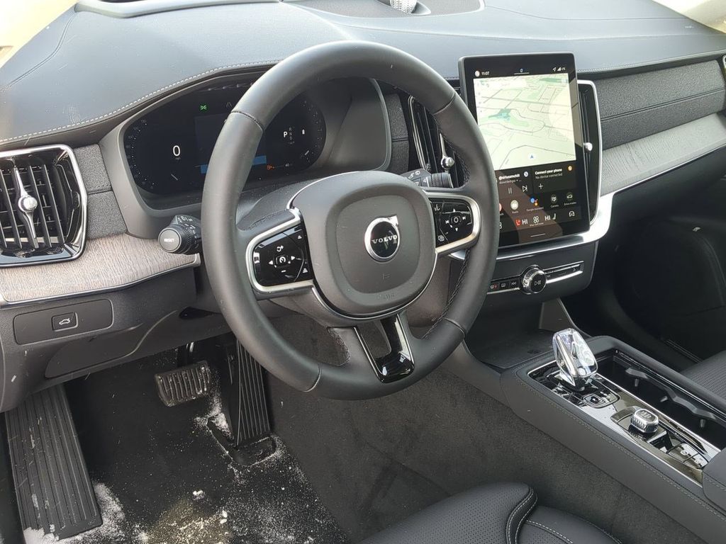Thumbnail: 2026 Volvo XC90 - 2