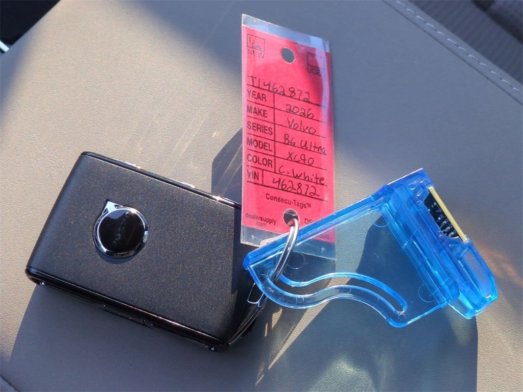 Thumbnail: 2026 Volvo XC90 - 17