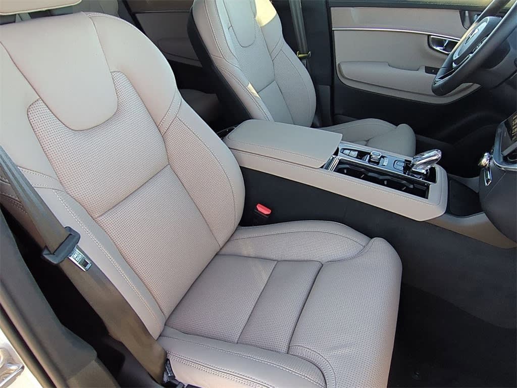 Thumbnail: 2026 Volvo XC90 - 27