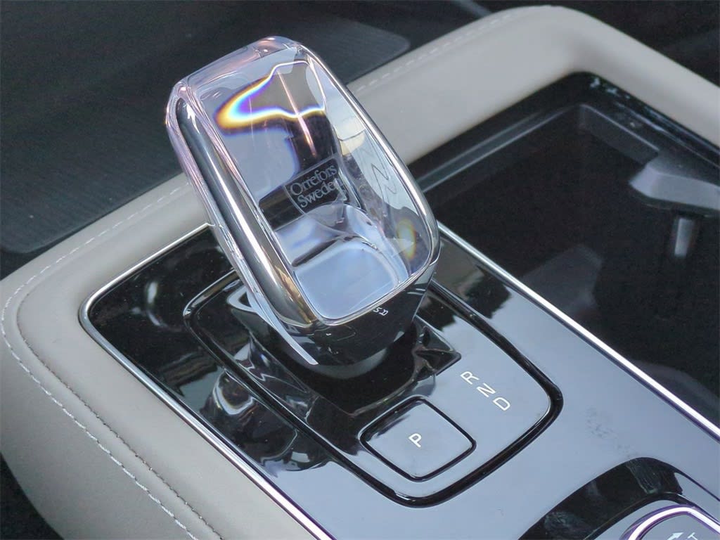 Thumbnail: 2026 Volvo XC90 - 34