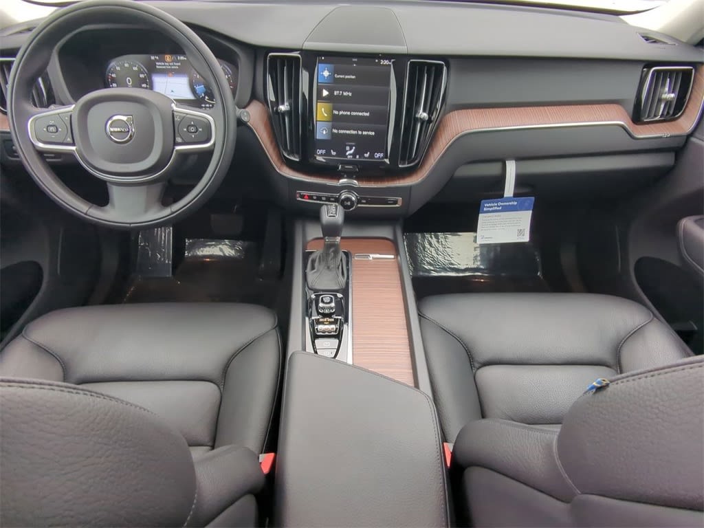 Thumbnail: 2021 Volvo XC60 - 9