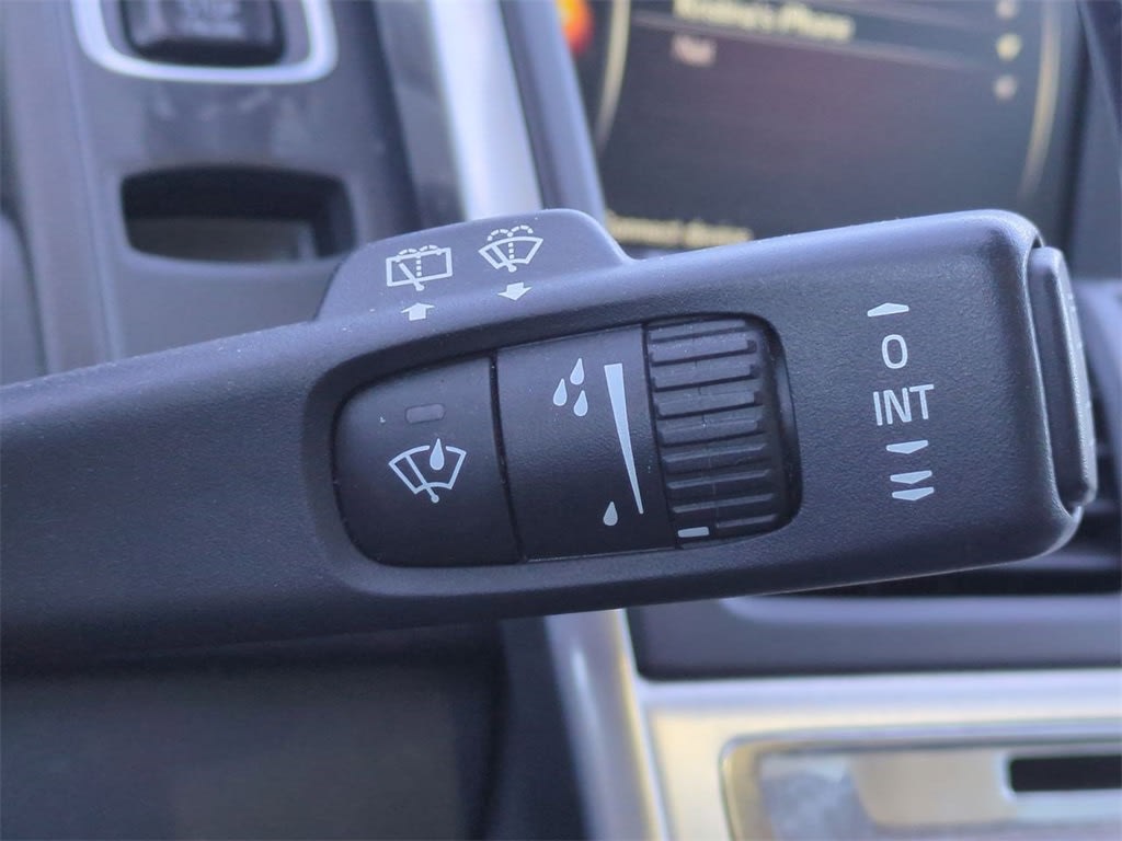 Thumbnail: 2015 Volvo XC60 - 29