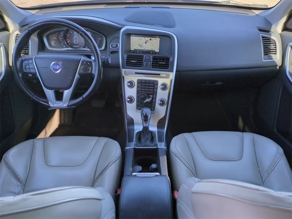 Thumbnail: 2015 Volvo XC60 - 7