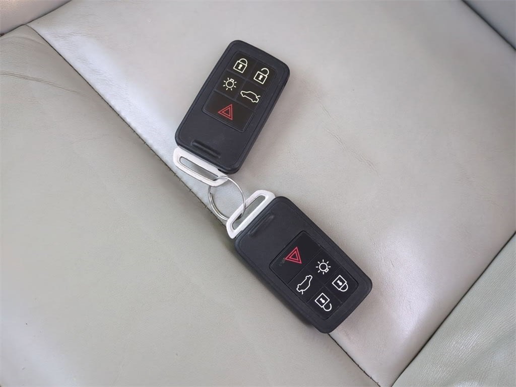 Thumbnail: 2015 Volvo XC60 - 34