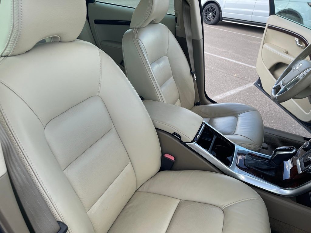 Thumbnail: 2014 Volvo XC70 - 11