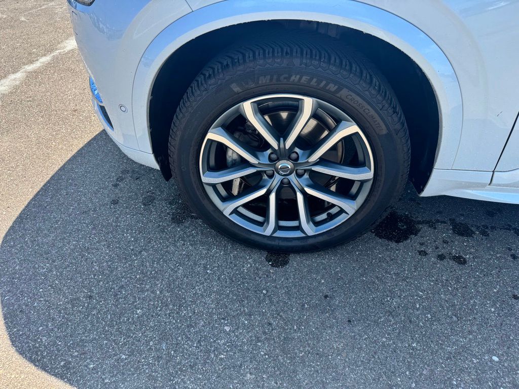 Thumbnail: 2019 Volvo XC90 - 7