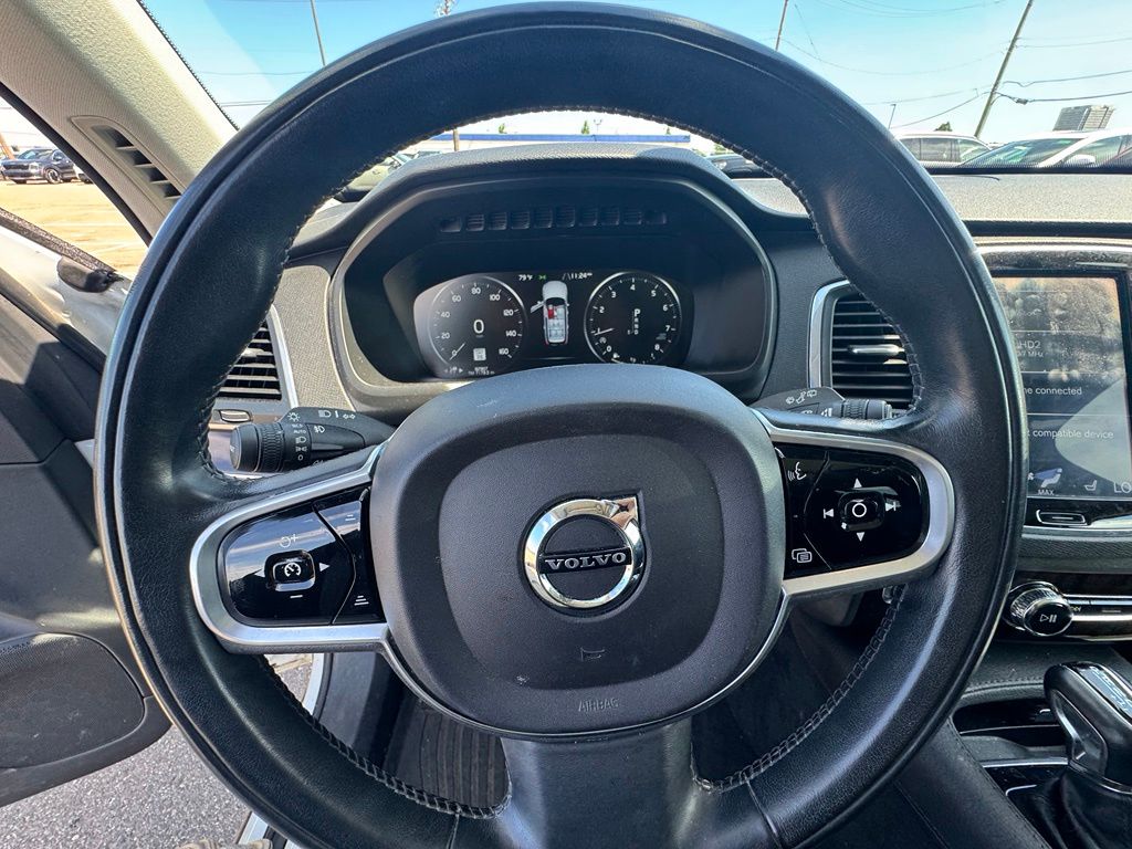 Thumbnail: 2019 Volvo XC90 - 2