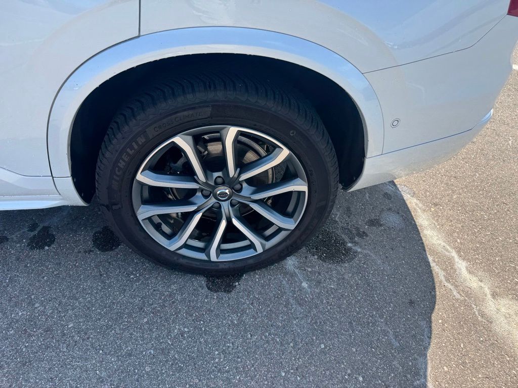 Thumbnail: 2019 Volvo XC90 - 18