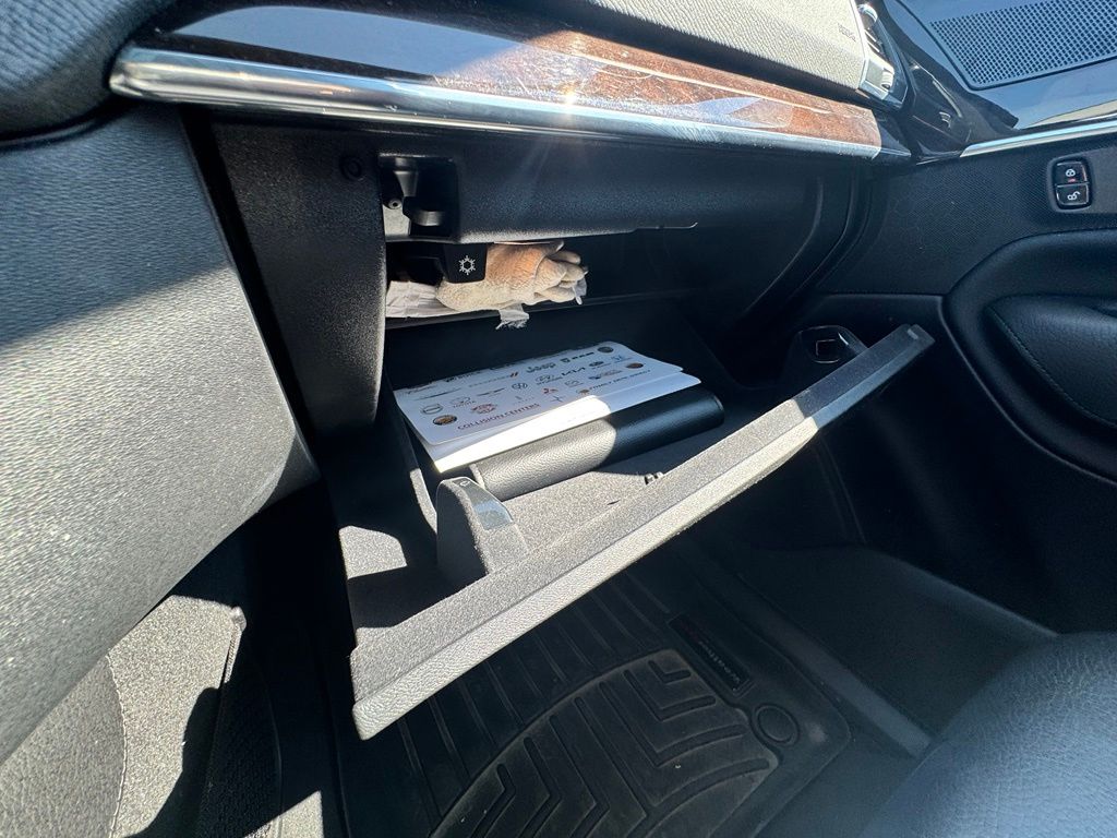 Thumbnail: 2019 Volvo XC90 - 24