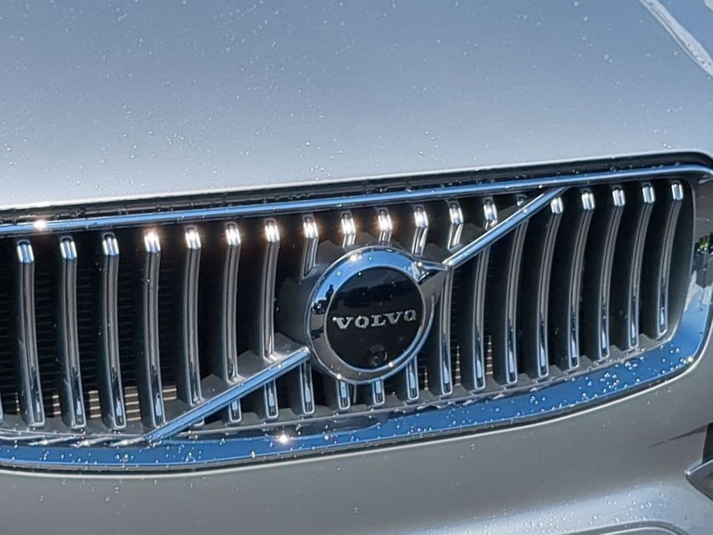 Thumbnail: 2022 Volvo XC90 - 7
