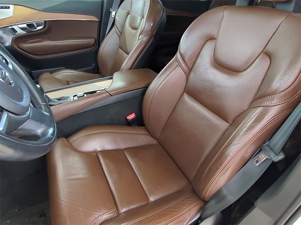 Thumbnail: 2018 Volvo XC90 - 10