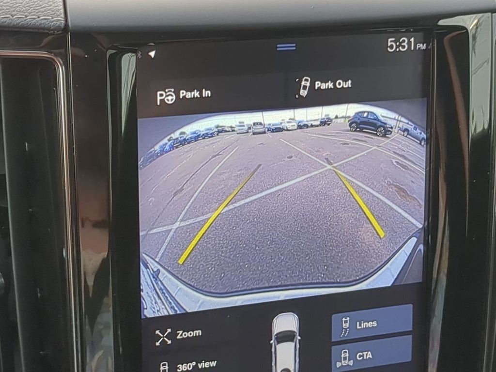 Thumbnail: 2020 Volvo XC60 - 31