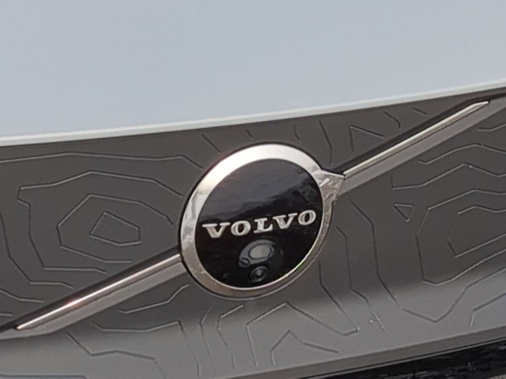 Thumbnail: 2026 Volvo EX30 - 6